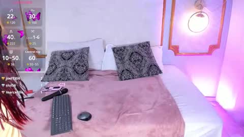 PaIIgePeach online show from 10-28-25, 09:50