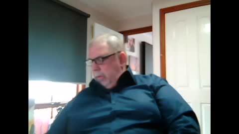 Snapshot of painboi00001 chatting on 04-30-26, 01:23 painboi00001 online show from 04-30-26, 01:23