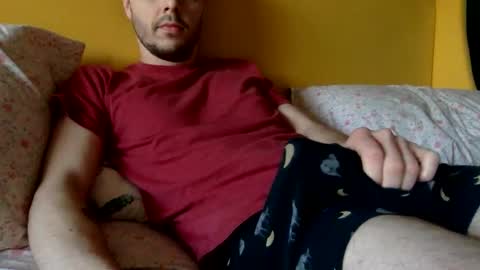 Snapshot of paintdude424 chatting on 03-03-25, 05:18 paintdude424 online show from 03-03-25, 05:18