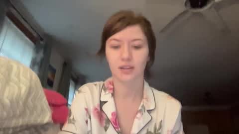 Snapshot of paisleysnowxo chatting on 10-30-25, 08:20 paisleysnowxo online show from 10-30-25, 08:20