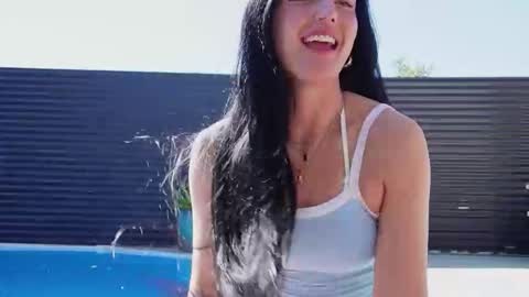 Snapshot of pakeha_princess chatting on 09-14-25, 11:15 Holly  online show from 09-14-25, 11:15