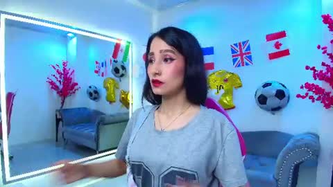 Snapshot of palmer__foxx chatting on 06-24-26, 03:16 Palmer online show from 06-24-26, 03:16