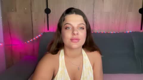Marina online show from 10-10-25, 03:33