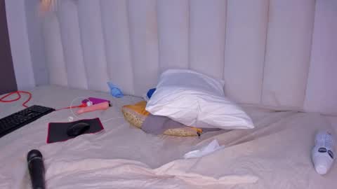 pamela online show from 02-11-26, 11:43