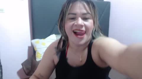 pamela_echeverria online show from 10-04-25, 01:25