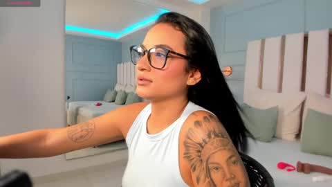 Pamela  online show from 05-12-26, 10:29