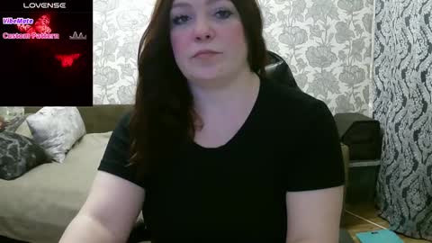 Snapshot of pamela_passion chatting on 02-04-25, 04:37 pamela_passion online show from 02-04-25, 04:37