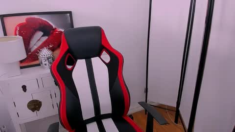 PamelaLips online show from 04-21-26, 09:28