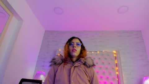 TELL ME PAMELLA AND GIVE ME A GOOD GRADE ITS IMPORTANT online show from 06-10-26, 12:26