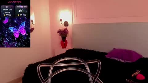 Pamela Ruiz online show from 12-31-24, 04:27