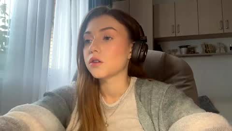 Lia online show from 05-30-26, 03:09