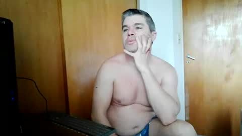 Snapshot of panchomadrid chatting on 06-13-26, 12:14 Pancho Madrid online show from 06-13-26, 12:14