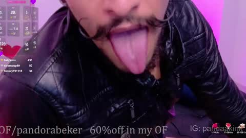 Snapshot of pandorabeker chatting on 02-19-25, 05:16    online show from 02-19-25, 05:16