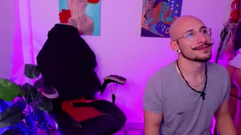    online show from 03-03-26, 02:39