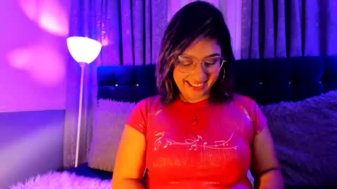 Snapshot of pandoracherry chatting on 01-10-25, 02:35 Pandora online show from 01-10-25, 02:35