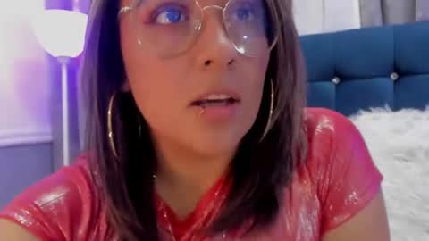 Snapshot of pandoracherry chatting on 03-09-25, 03:11 Pandora online show from 03-09-25, 03:11