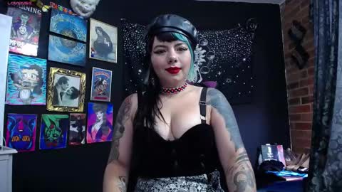       online show from 03-12-25, 07:06