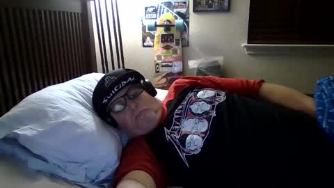 panos online show from 12-02-25, 12:10