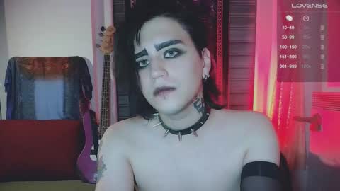 In bio online show from 10-30-25, 02:24