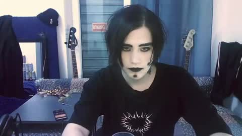 Snapshot of panther_cap chatting on 06-25-26, 01:27 In bio online show from 06-25-26, 01:27