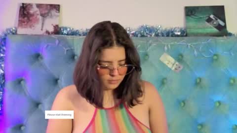 Paola Lyon online show from 12-22-25, 12:24