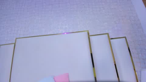 Paola  online show from 09-30-25, 11:26