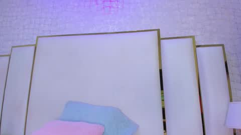 Paola  online show from 02-13-26, 08:54