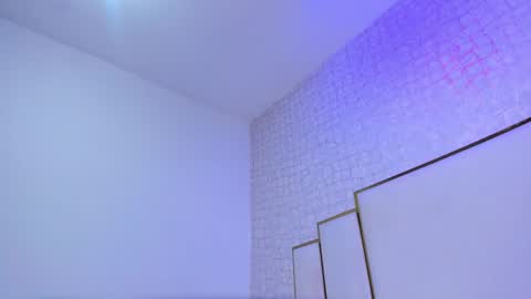 Paola  online show from 03-20-26, 11:37