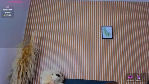 paola online show from 02-25-26, 12:42