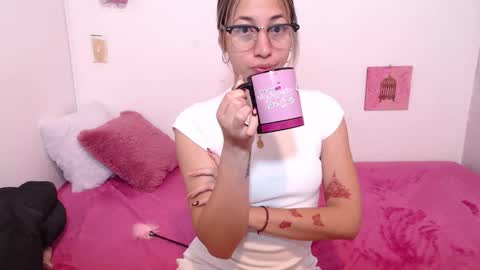 Snapshot of paolabotero chatting on 10-01-25, 12:11 Paola online show from 10-01-25, 12:11
