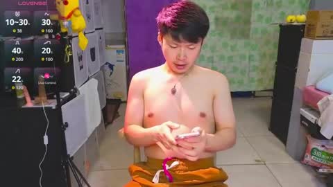 Snapshot of paopaotang61 chatting on 06-12-26, 10:03 paopaotang61 online show from 06-12-26, 10:03