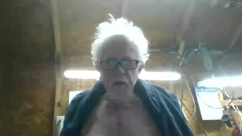 papajb70 online show from 07-28-26, 02:18