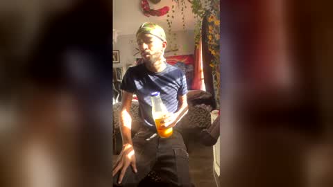 papian0 online show from 11-24-25, 05:56