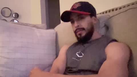 papicubano_guapo23cm online show from 02-17-26, 07:16