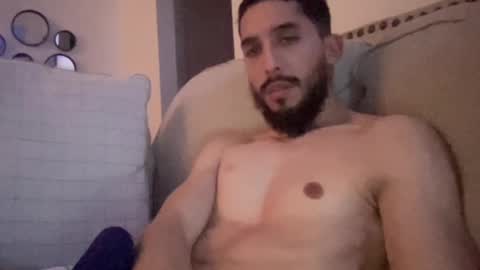 papicubano_guapo23cm online show from 03-01-26, 05:31