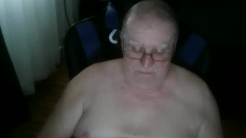 papilly online show from 04-18-26, 10:21