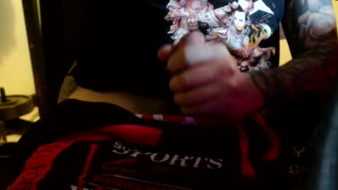 Snapshot of papychuo chatting on 12-17-25, 12:16 papychuo online show from 12-17-25, 12:16