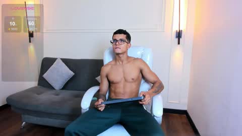 Ryan And Casper online show from 11-10-25, 09:14