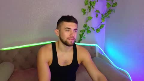 Snapshot of paradisepleasure_ chatting on 03-06-25, 01:48 Allie  Alex Thumbs up if you like us online show from 03-06-25, 01:48