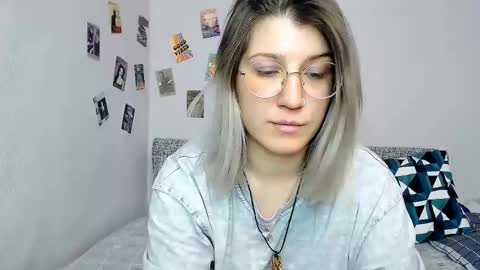 paradisexparadisex online show from 01-19-25, 02:47