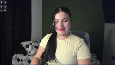 Snapshot of pareja_curiosa19 chatting on 06-10-26, 02:12 pareja_curiosa19 online show from 06-10-26, 02:12