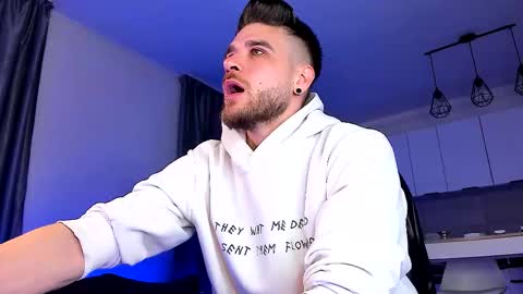 Paris online show from 03-09-26, 10:47