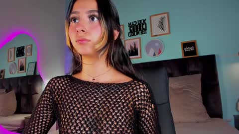 PARIS online show from 01-28-25, 10:45