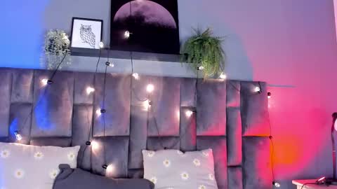 PARIS online show from 02-27-26, 09:04