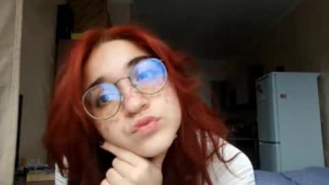 Snapshot of parisstoot chatting on 11-07-25, 08:25 Michelle online show from 11-07-25, 08:25