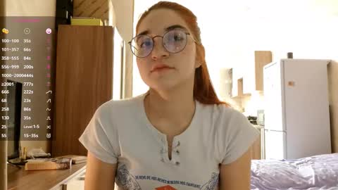 Snapshot of parisstoot chatting on 11-08-25, 08:40 Michelle online show from 11-08-25, 08:40