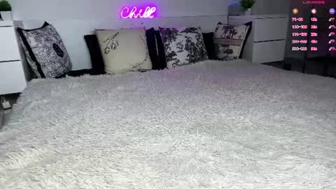 Stacy online show from 07-25-26, 05:43