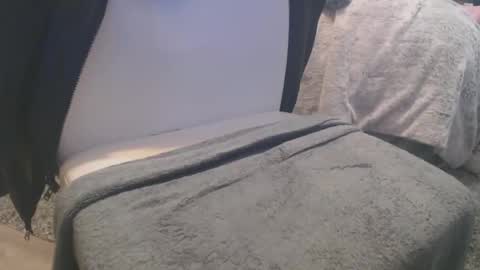 partyndwn online show from 11-29-25, 07:00