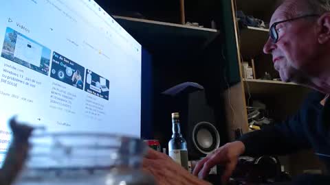 pascal88881 online show from 11-23-25, 06:52