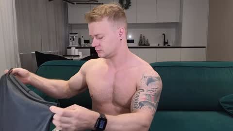 Pashka online show from 01-05-25, 09:37